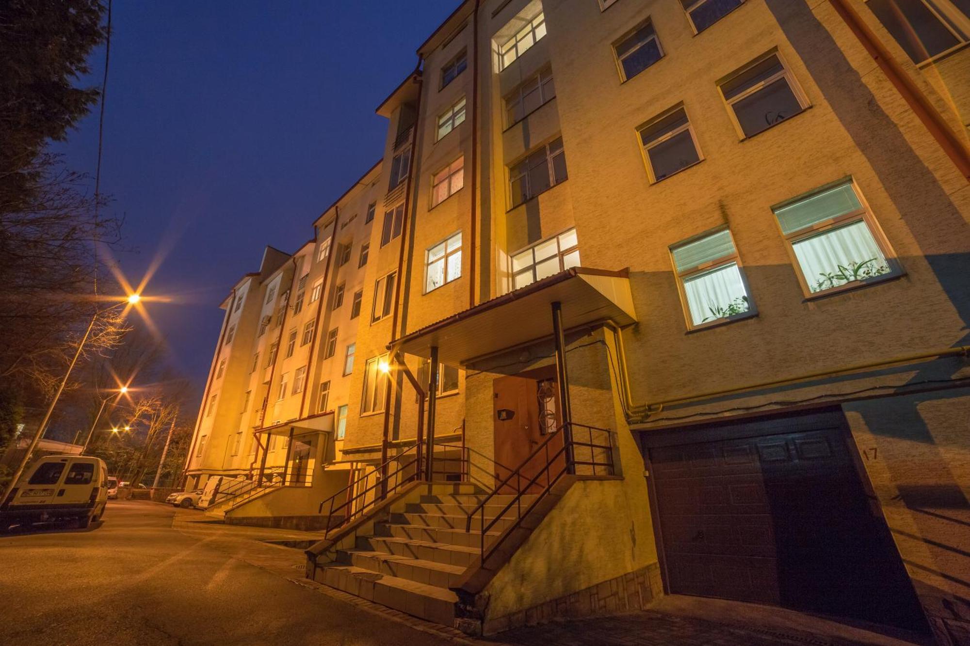 Modern Apartment On Mechnikova Street 18 Lwów Zewnętrze zdjęcie